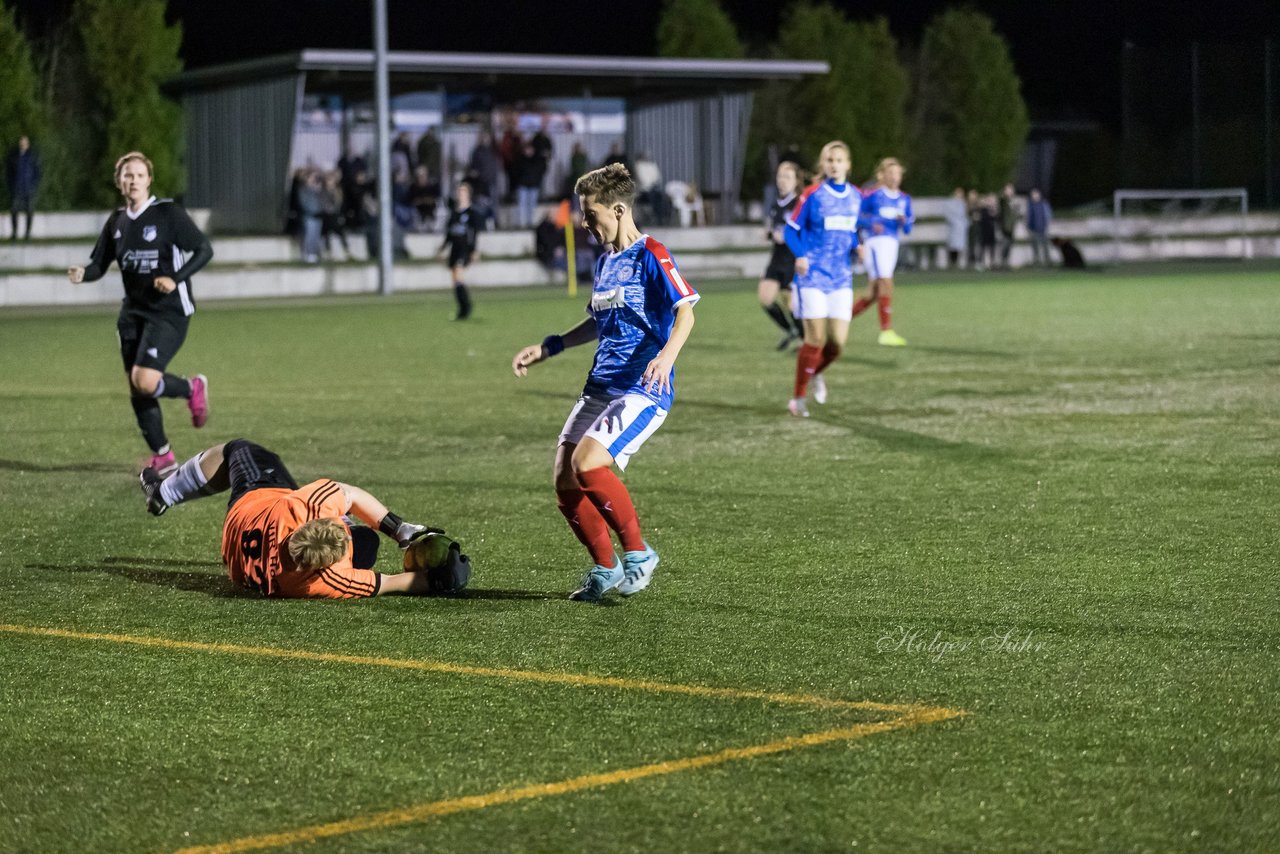 Bild 270 - Frauen VfR Horst - Holstein Kiel : Ergebnis: 0:11